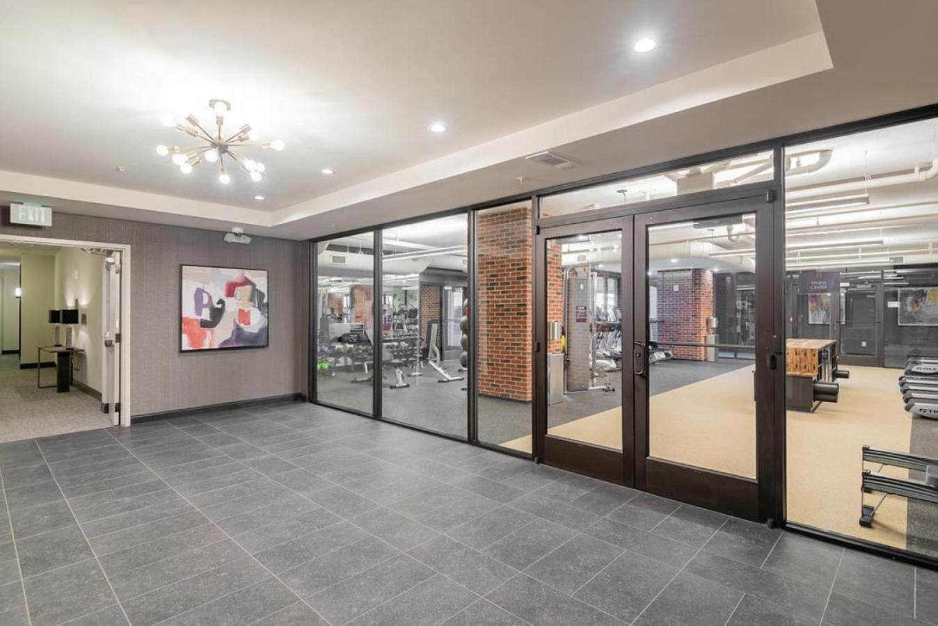 Landing At Meeting Street Lofts - In East Apartment