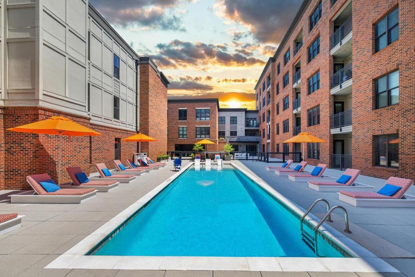 Landing At Meeting Street Lofts - In East *