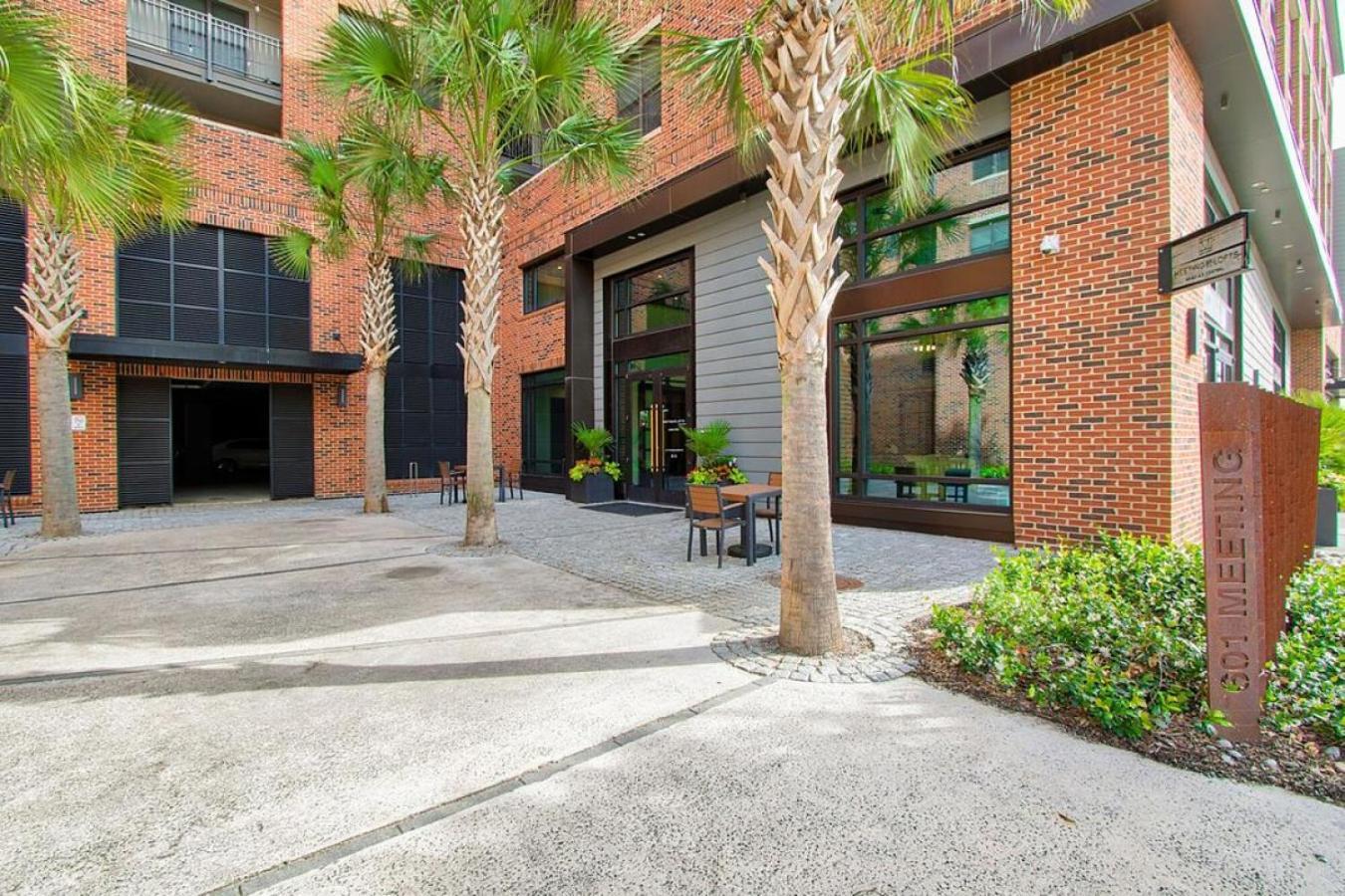 Landing At Meeting Street Lofts - In East * Charleston