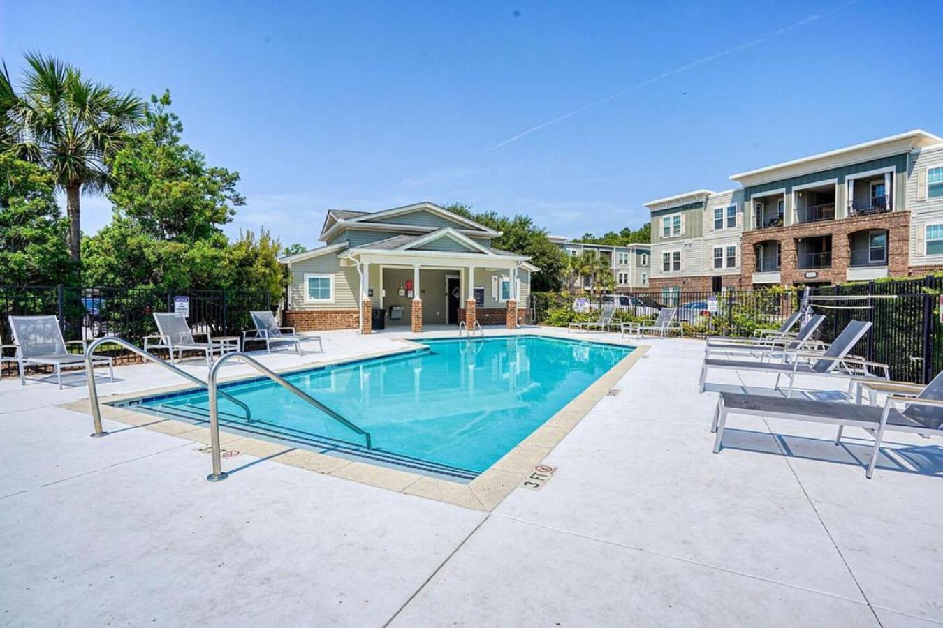 Landing At Parker Point - 2 Bedrooms In Cainhoy Apartment Charleston