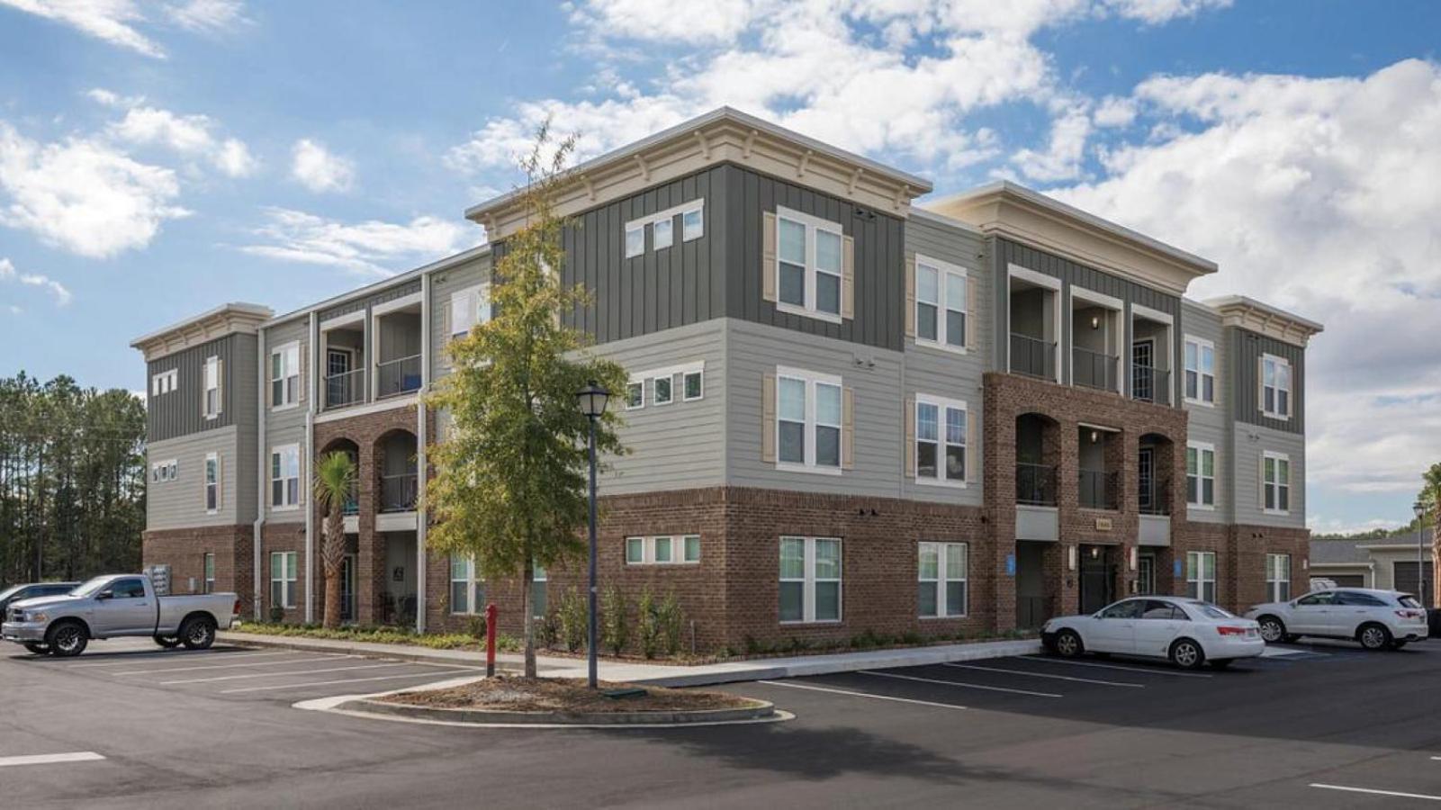 Apartment Landing At Parker Point - 2 Bedrooms In Cainhoy