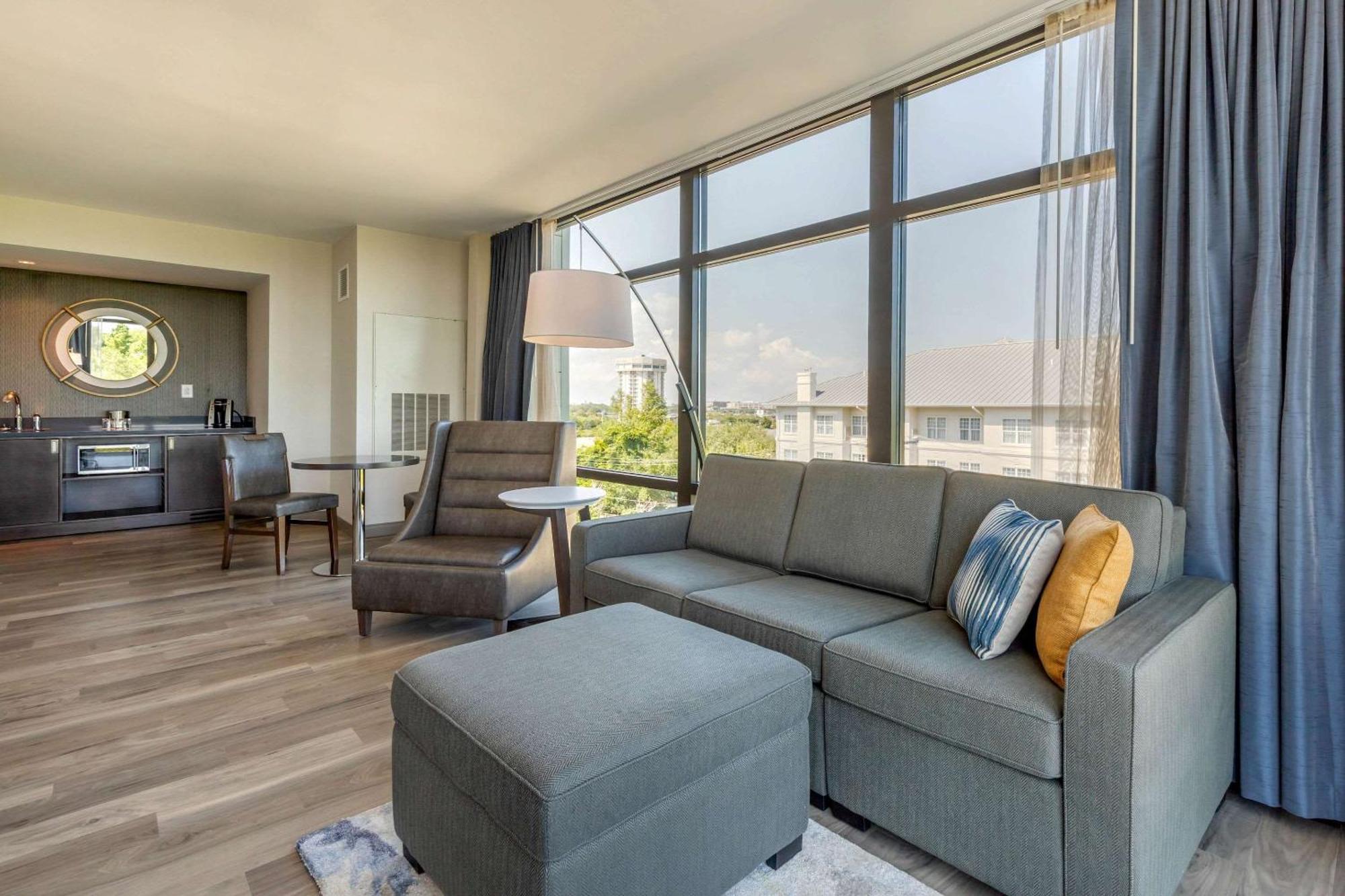 Cambria Riverview Charleston