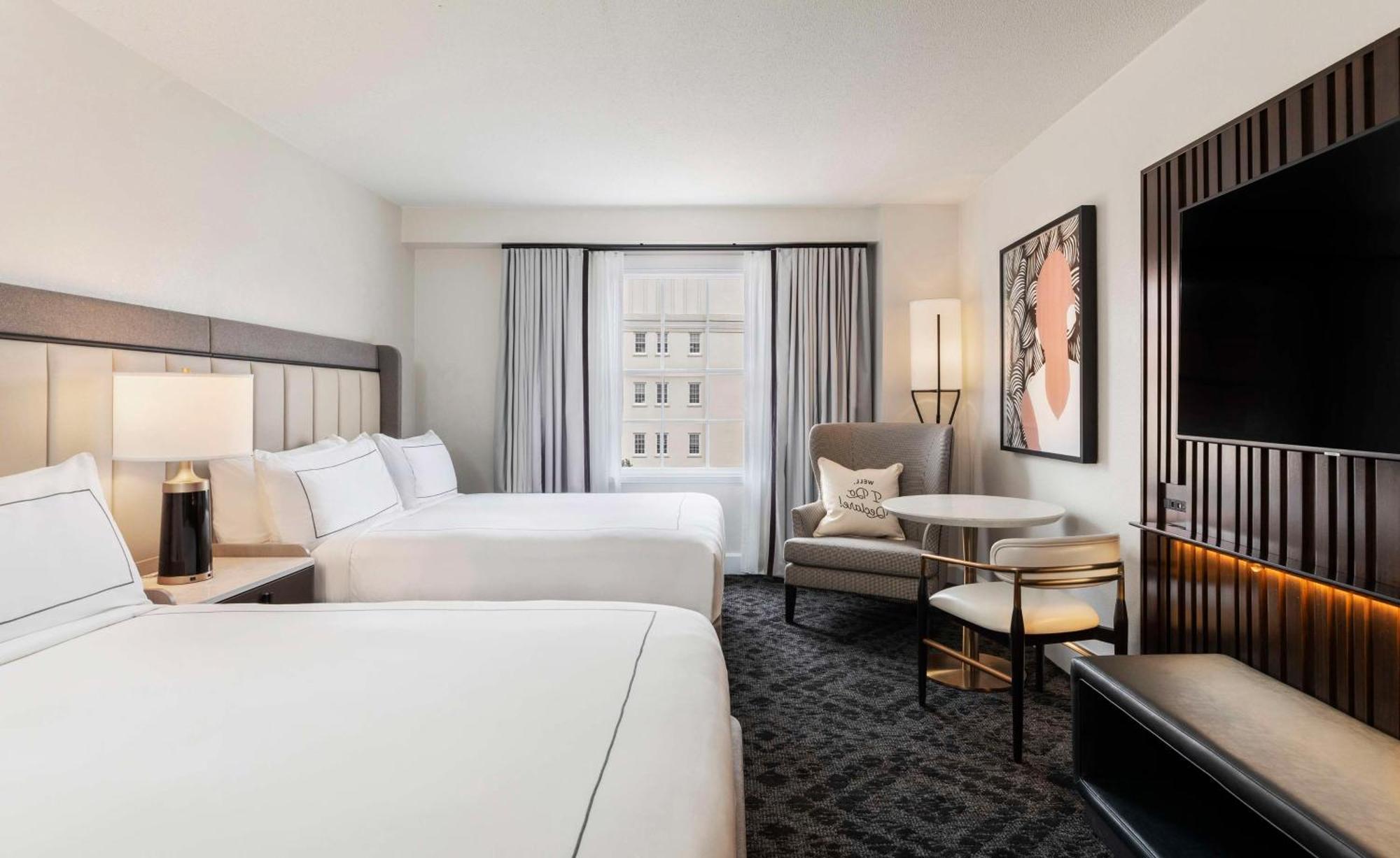 Mills House Charleston, Curio Collection By Hilton Hotel