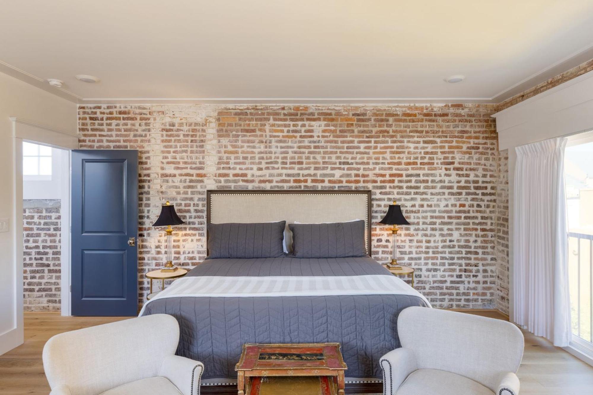Apartment State St B By Avantstay French Quarter Rooftop Aesthetic Design