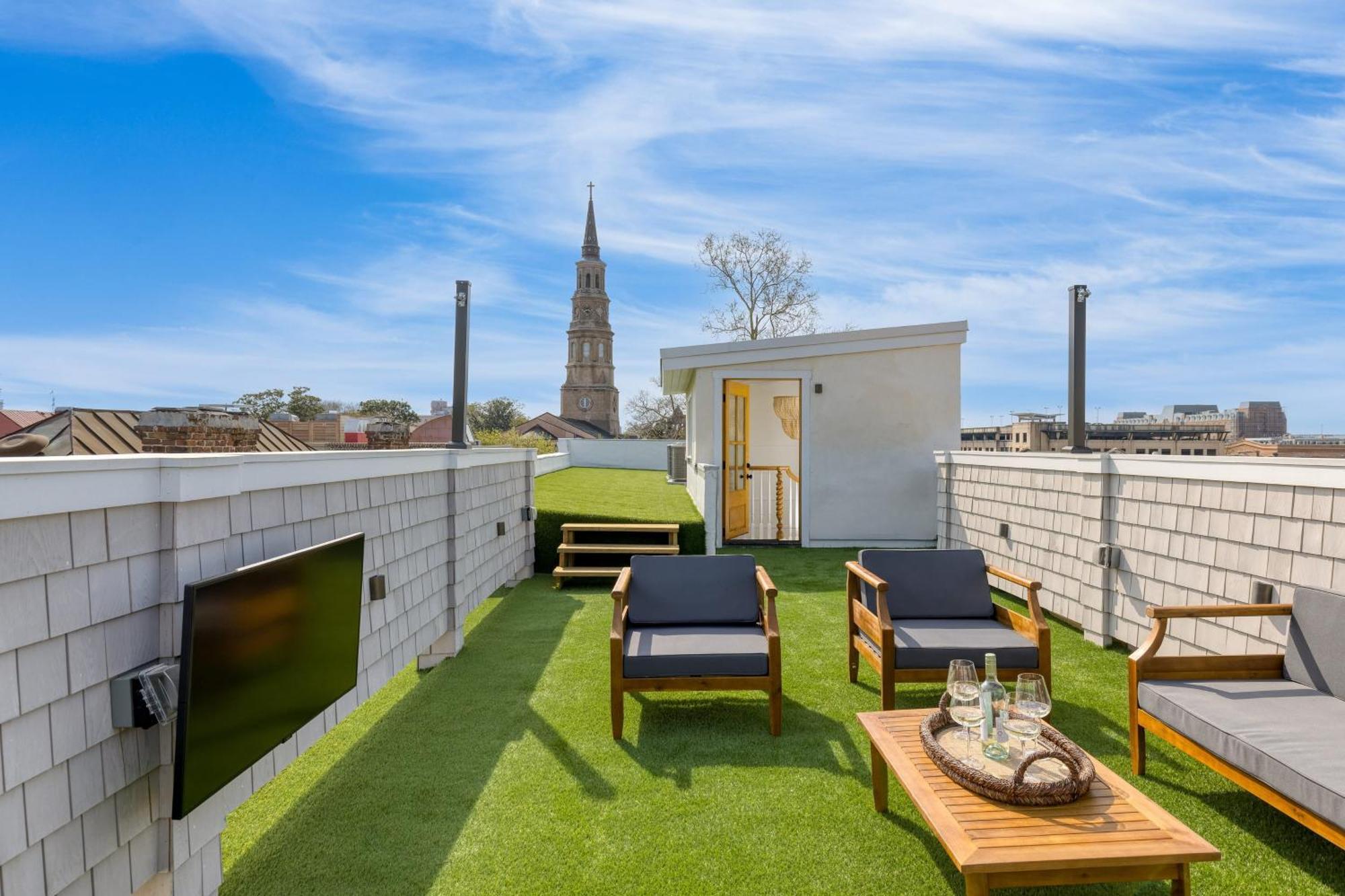 State St B By Avantstay French Quarter Rooftop Aesthetic Design Apartment