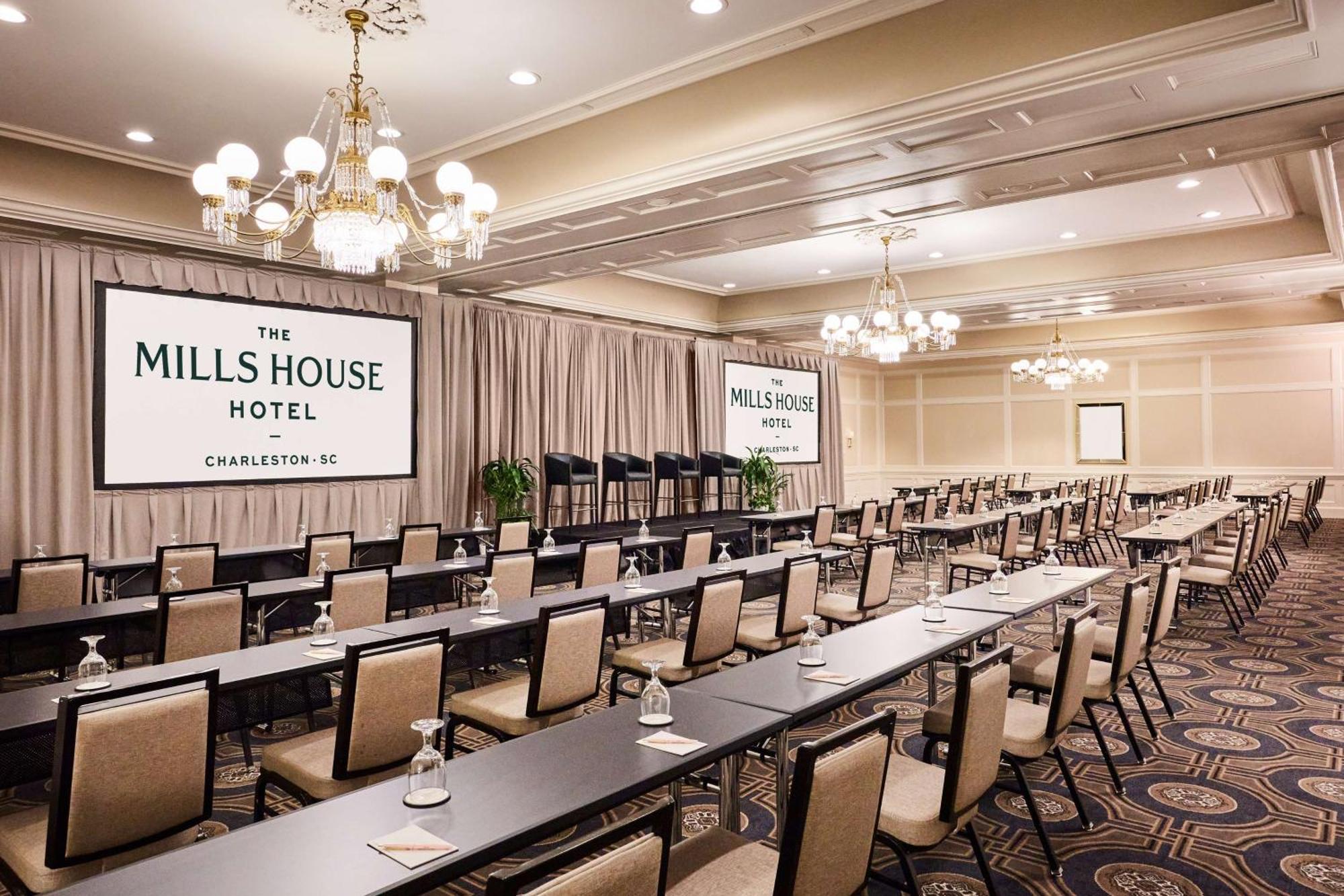 Mills House Charleston, Curio Collection By Hilton