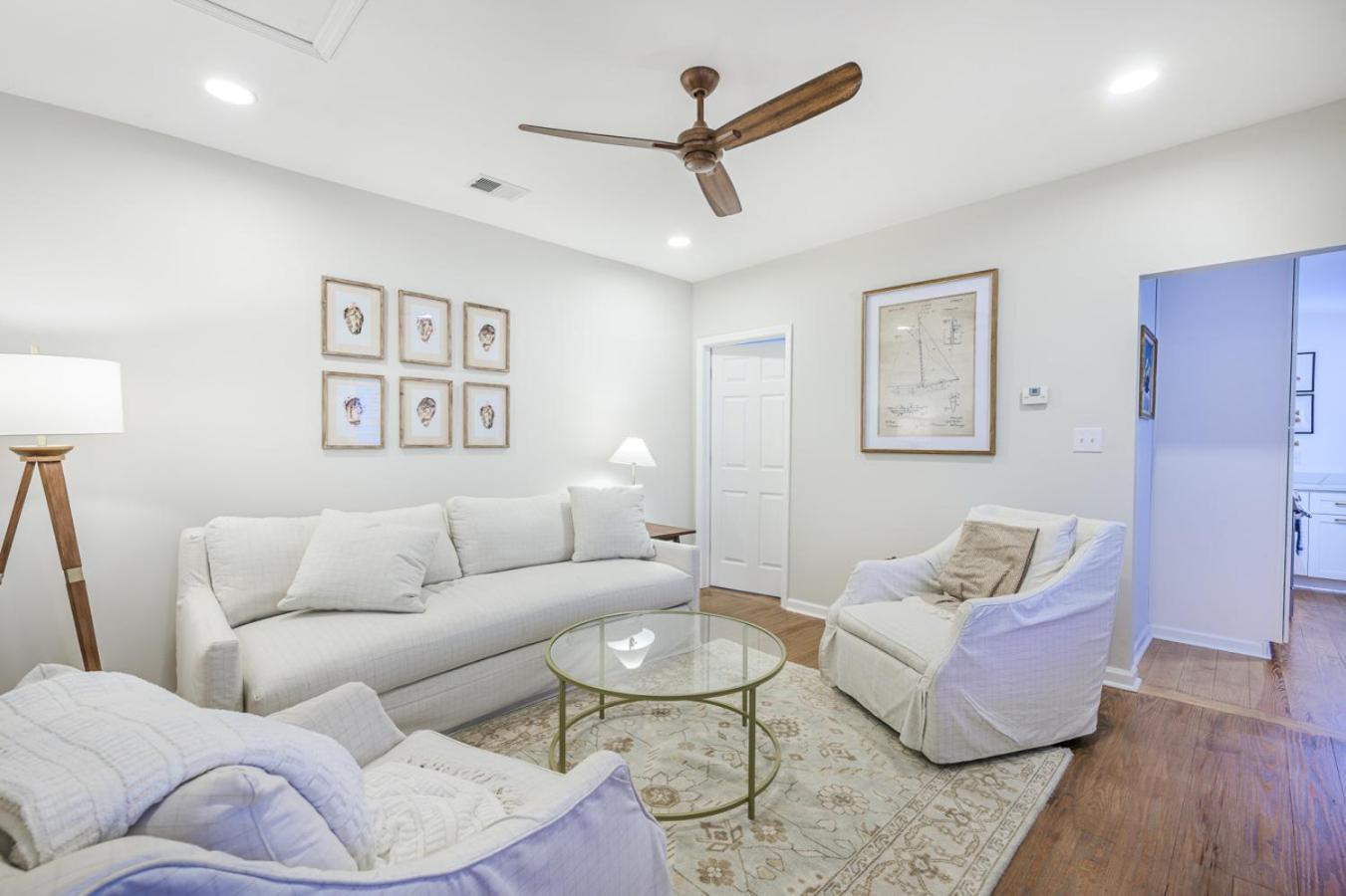 The Bogard House 2bd And Free Parking Apartment *