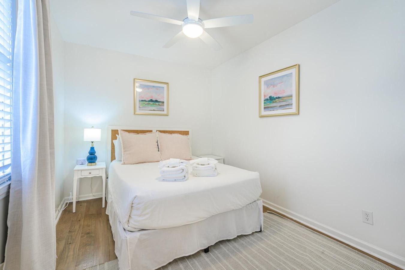 The Bogard House 2bd And Free Parking Apartment *