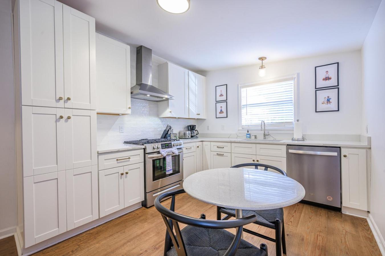 The Bogard House 2bd And Free Parking Apartment Charleston