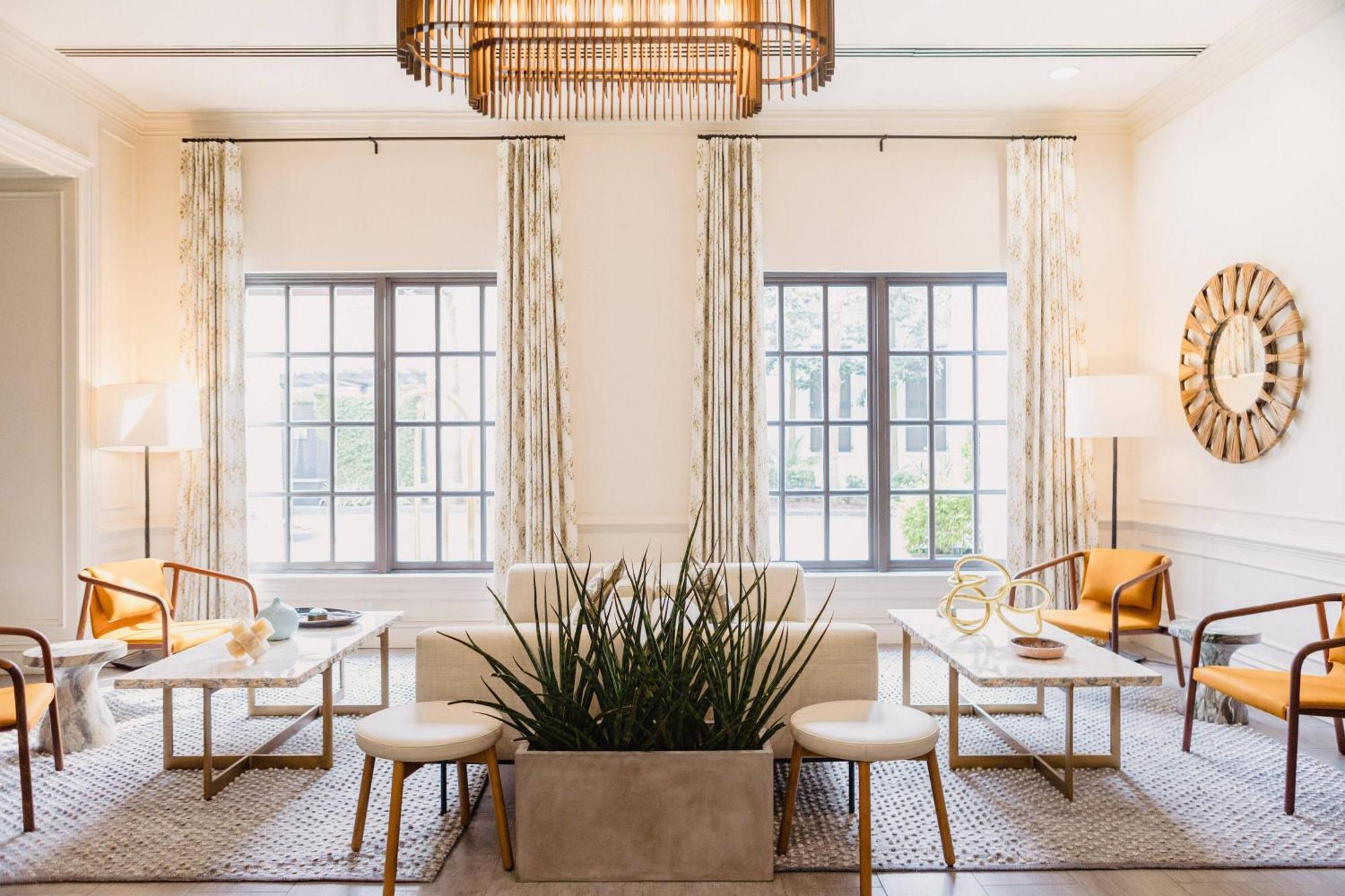 The Lindy Renaissance Hotel Charleston