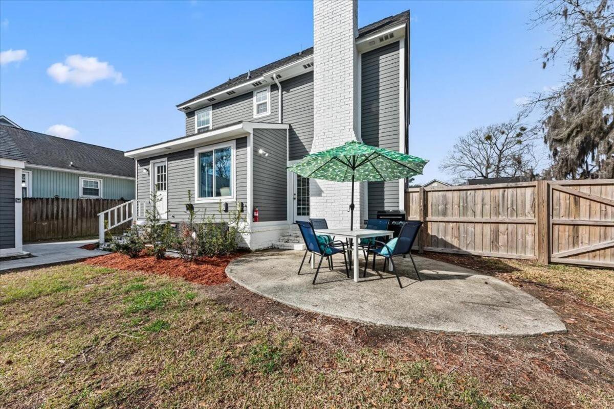 The Mossy Oak House Apartment