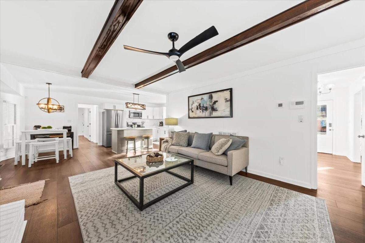 The Grand Haven On The Ashley Apartment