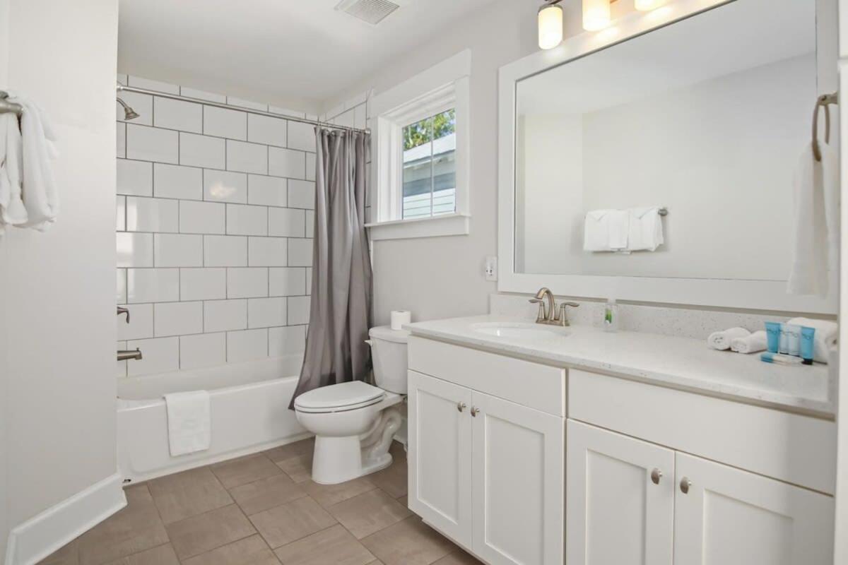 Mt Pleasant Retreat- Mins To Sullivan's Iop Charleston