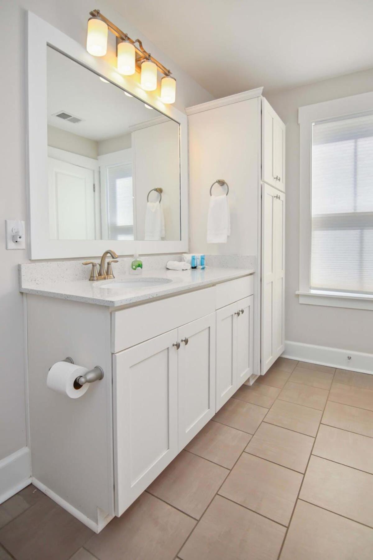Mt Pleasant Retreat- Mins To Sullivan's Iop Holiday home
