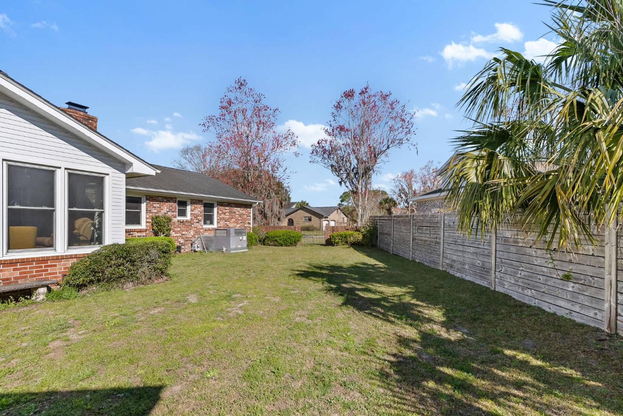 Waterview Retreat - Riverside Haven 4-2 Family Holiday home *