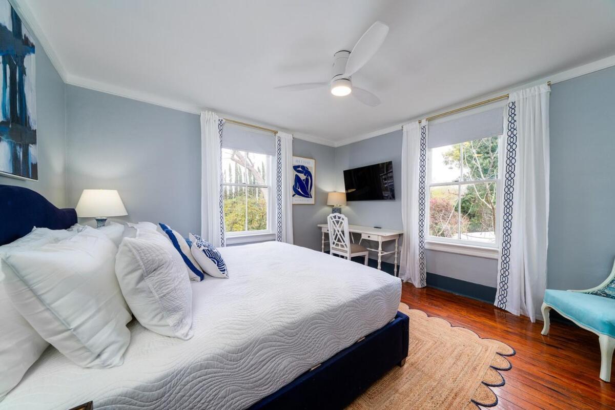 Private Pool Oasis 4 Bedroom Apartment Charleston