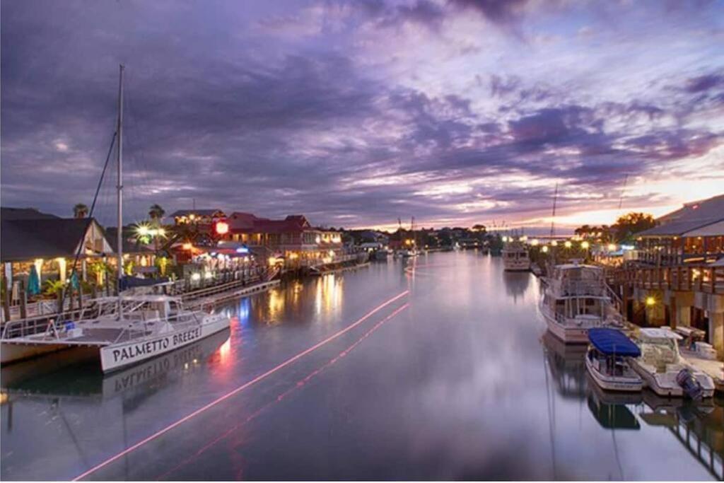 Mt Pleasant Retreat- Mins To Sullivan's Iop Holiday home *