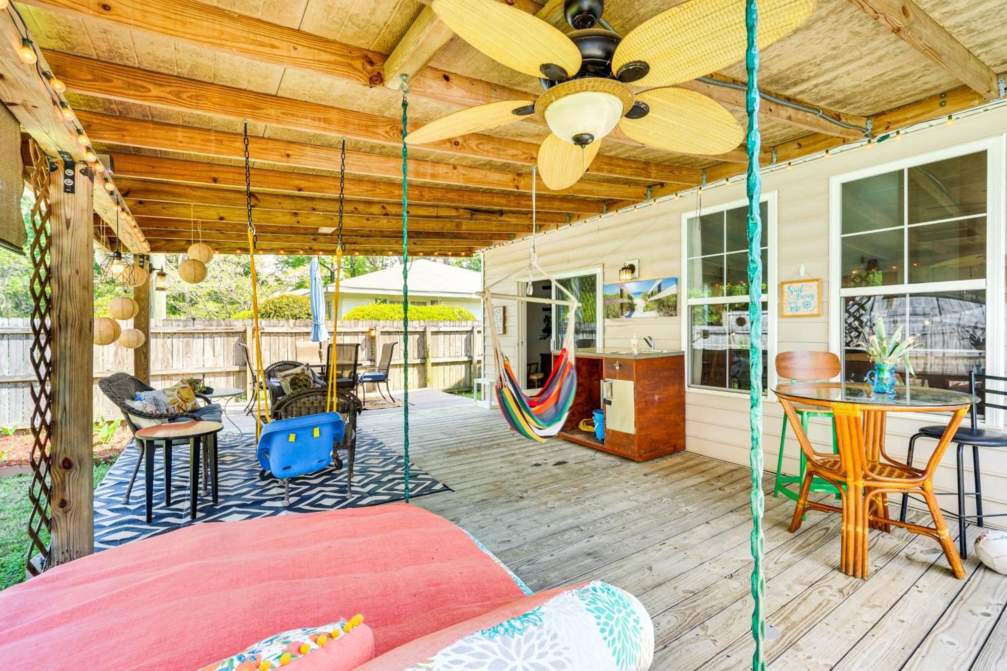 Holiday home Pool, Porch And Parks North Family Home! *