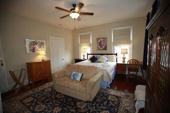 Walk Away Stays Vacation Rentals Charleston