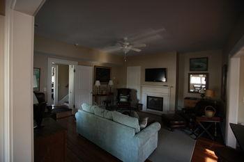 Apartment Walk Away Stays Vacation Rentals *