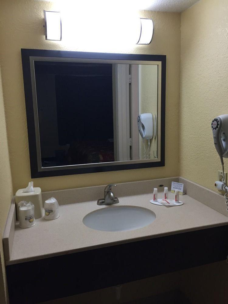 Days By Wyndham Historic District Hotel 2*