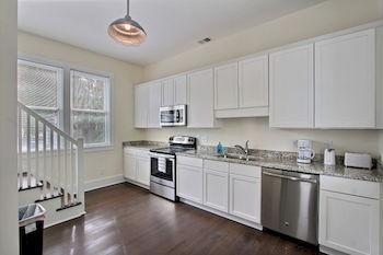 The Maple By Low Country Rentals Hotel 3*