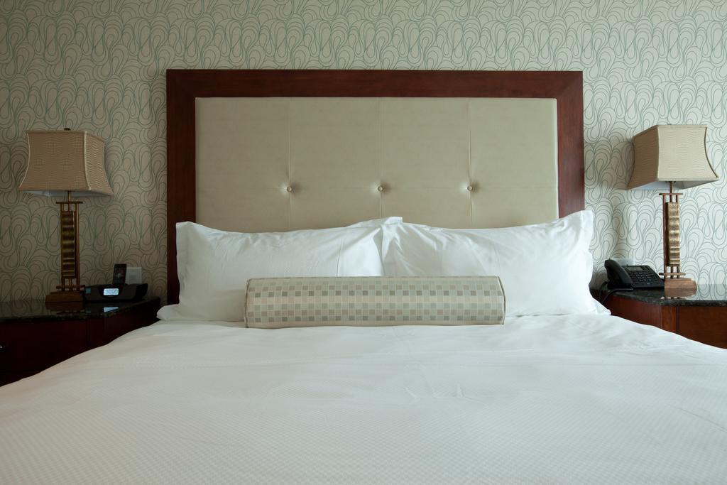 Hotel Town & Country And