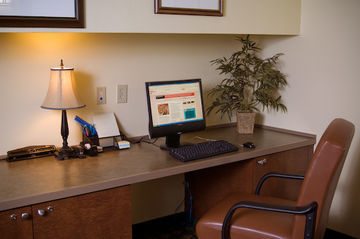 Hotel Express & Dwtn -westedge By Ihg