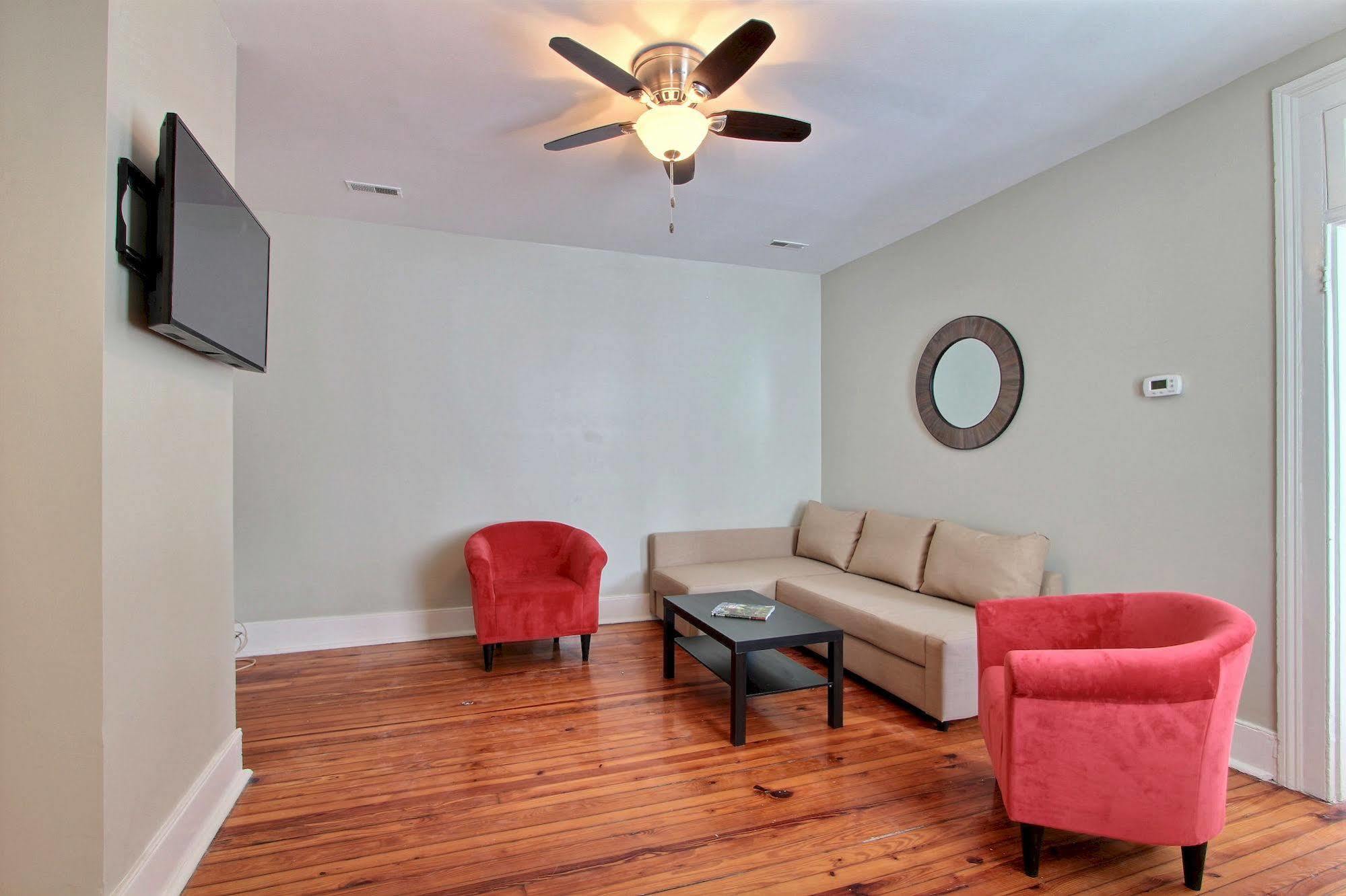 Apartment Downtown Vacation Rentals