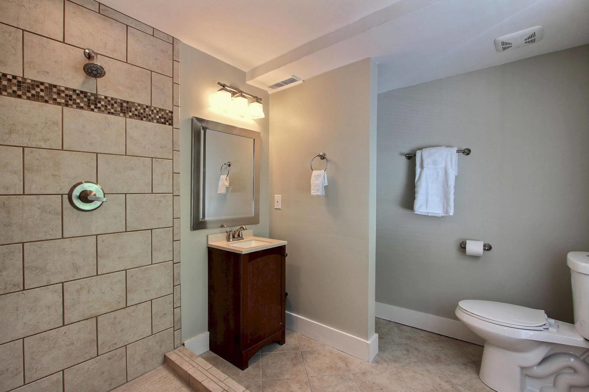 Downtown Vacation Rentals Apartment
