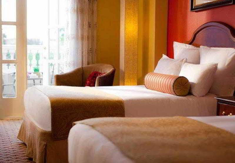Hotel The Lindy Renaissance