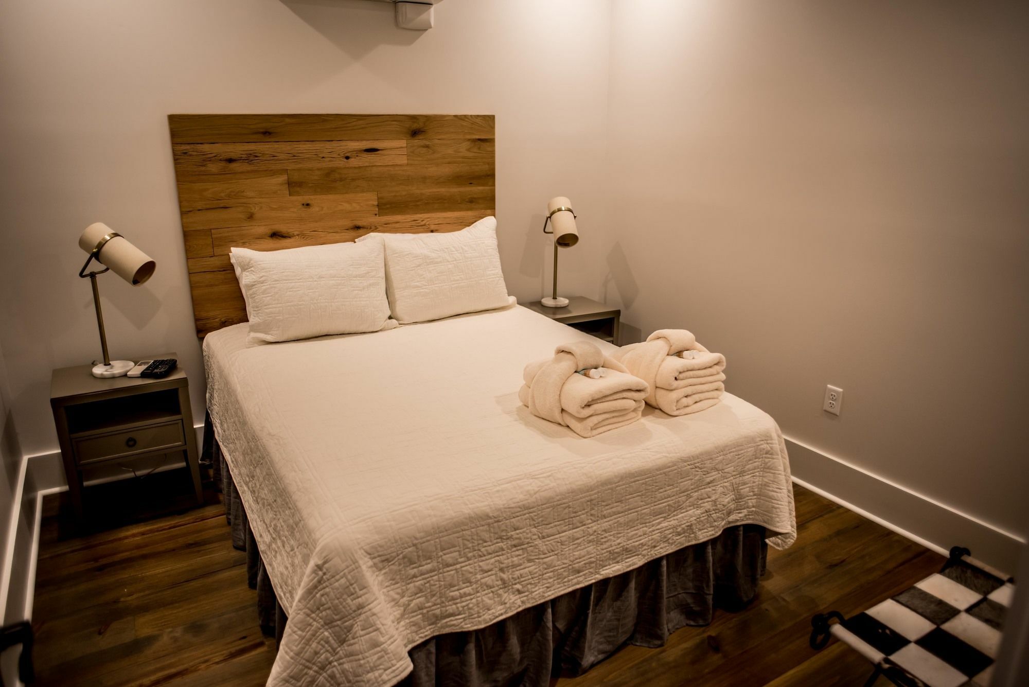 493 King Two Bedroom Suites 3* Charleston