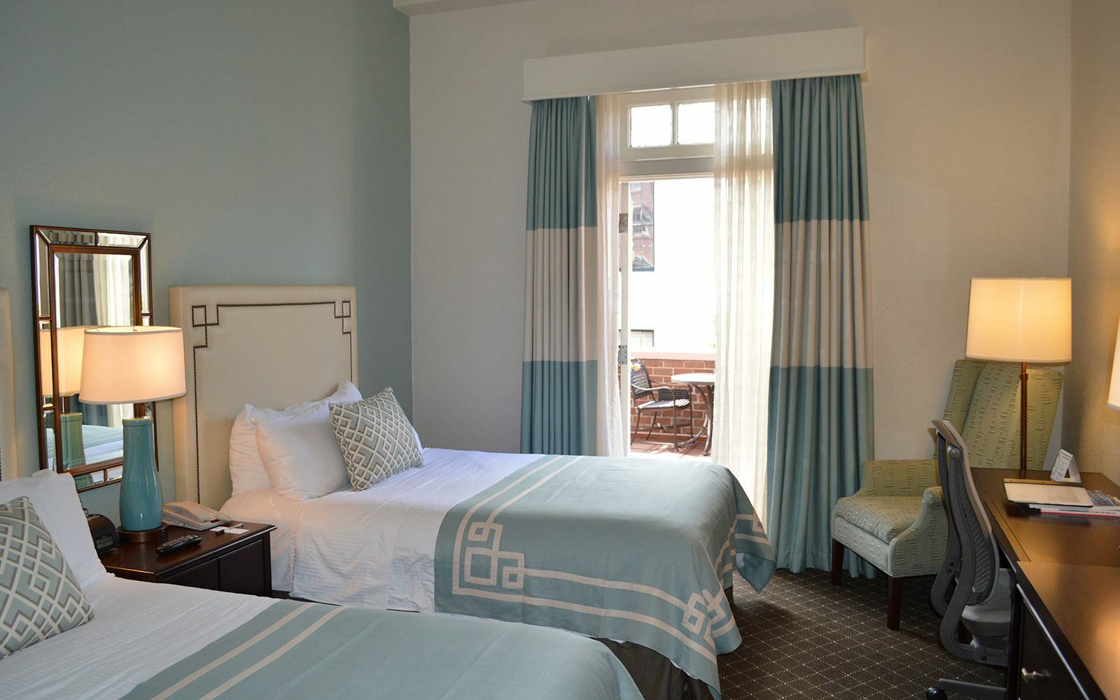 Mills House Charleston, Curio Collection By Hilton Hotel Charleston