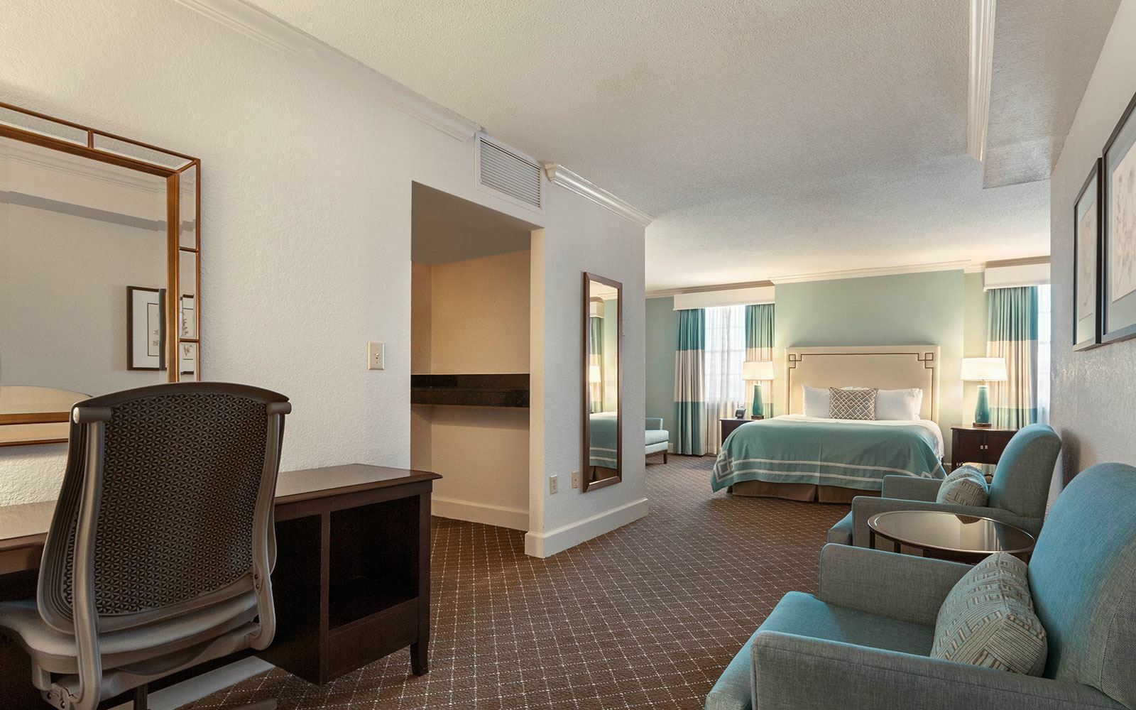 Mills House Charleston, Curio Collection By Hilton Hotel
