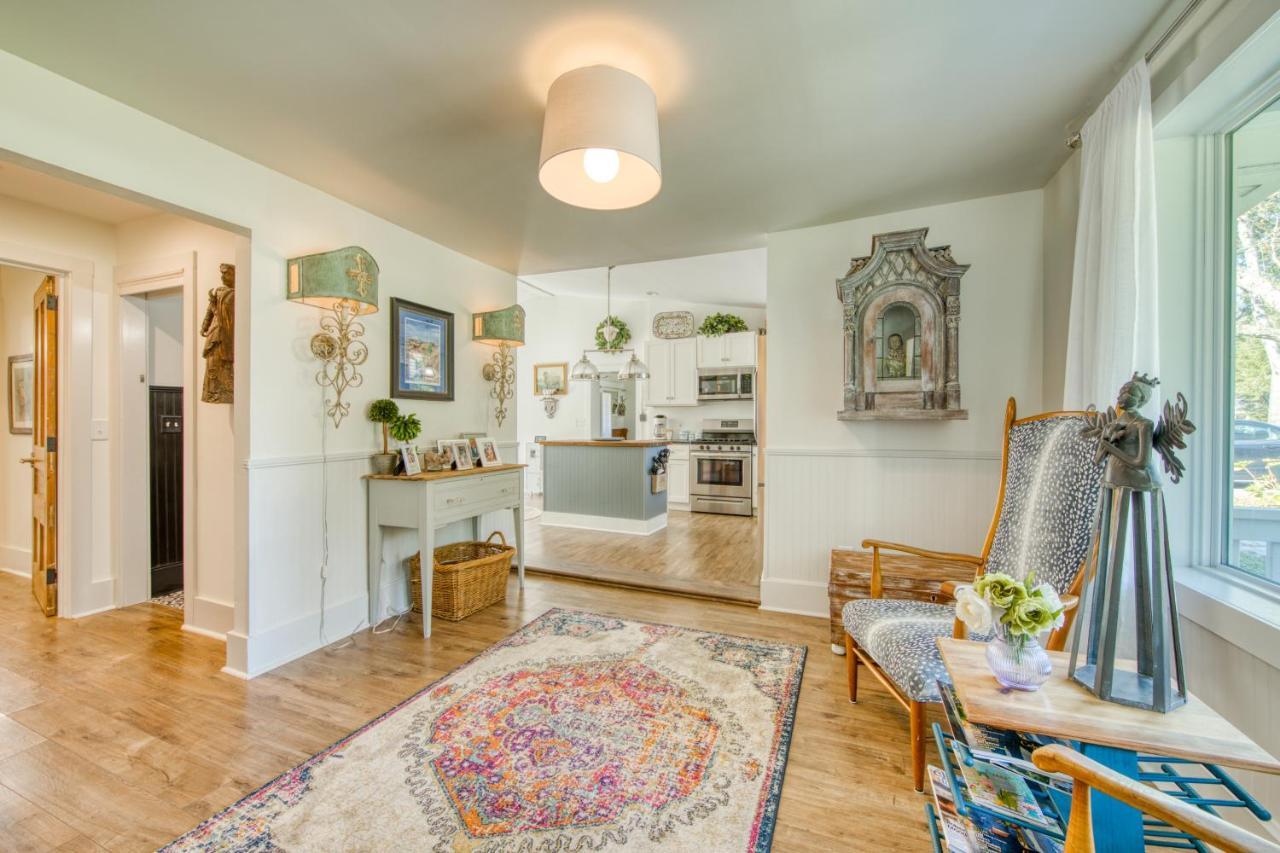 1109 Berkeley * Charleston